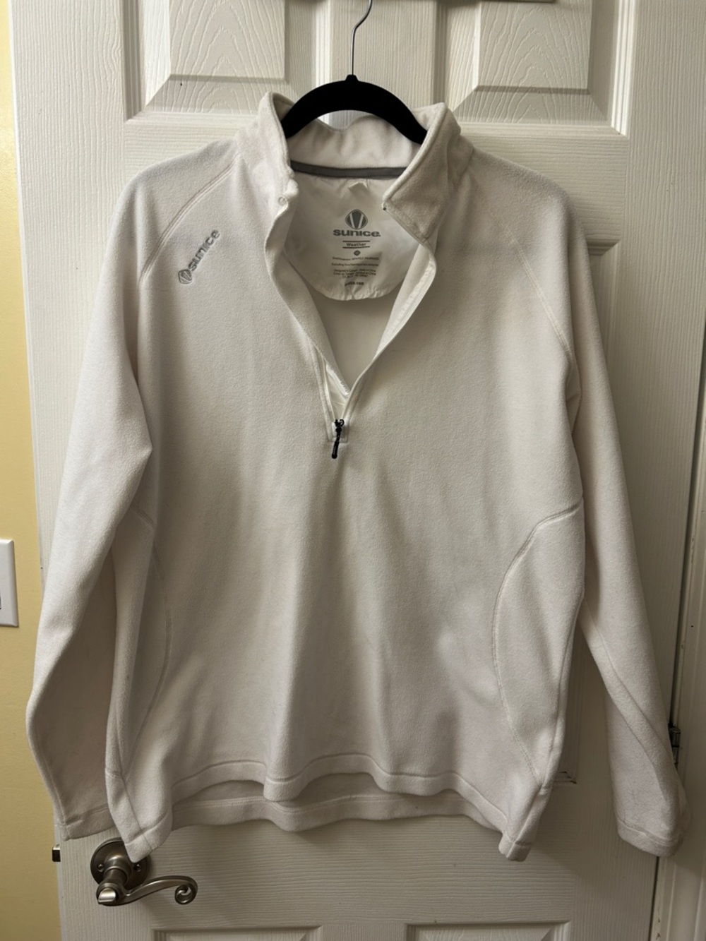 Sunice women s golf White Half-Zip Fleece Pullover